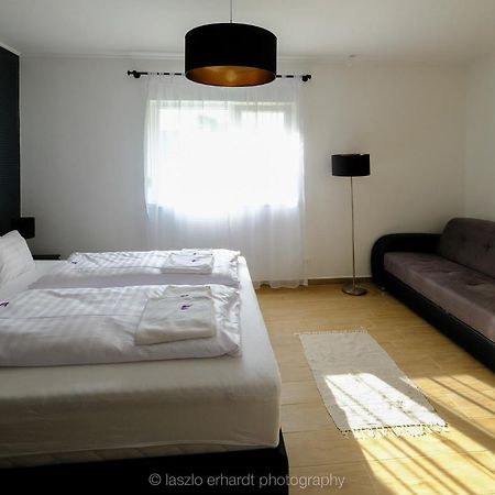 Ciprus Porta Apartmanok バラトンケネシェ エクステリア 写真