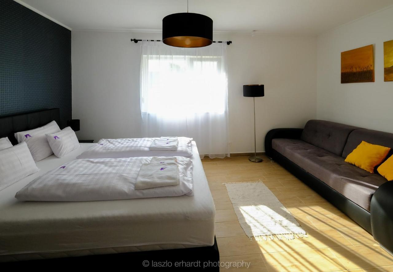Ciprus Porta Apartmanok バラトンケネシェ エクステリア 写真